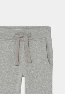 Friboo 2 PACK - Jogginghose - Grey/turquoise, Kinder 9 Friboo 2 PACK - Jogginghose - Grey/turquoise, Kinder -Günstiges FRIBOO Geschäft 5a1b437e55914845b9ea76d0c9a05a42