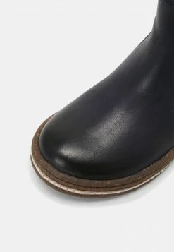 Friboo LEATHER BOOTIES - Stiefelette - Dark Blue, Unisex 13 Friboo LEATHER BOOTIES - Stiefelette - Dark Blue, Unisex -Günstiges FRIBOO Geschäft 6689351e067b410585c36469e80cc785