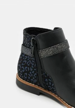 Friboo Stiefelette - Black, Kinder 13 Friboo Stiefelette - Black, Kinder -Günstiges FRIBOO Geschäft 7d767966693e4311a728be103567eb45