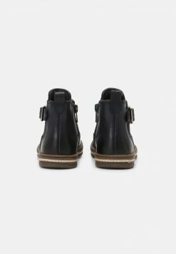 Friboo LEATHER BOOTIES - Stiefelette - Dark Blue, Unisex 11 Friboo LEATHER BOOTIES - Stiefelette - Dark Blue, Unisex -Günstiges FRIBOO Geschäft d1c8cd2cd6fe49509b9a8319cb7afa89